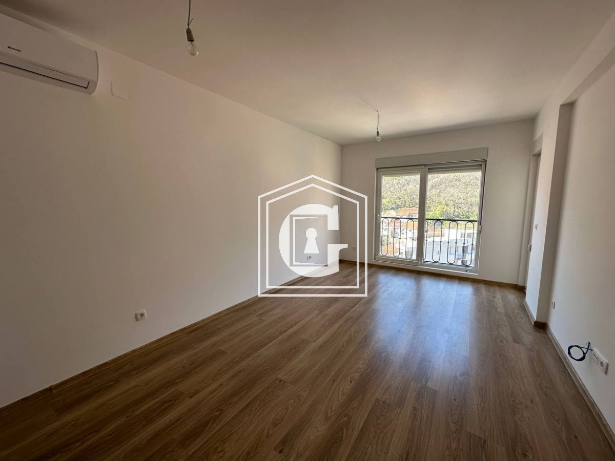 Апартаменты в Бечичи, Черногория, 55 м² - фото 8