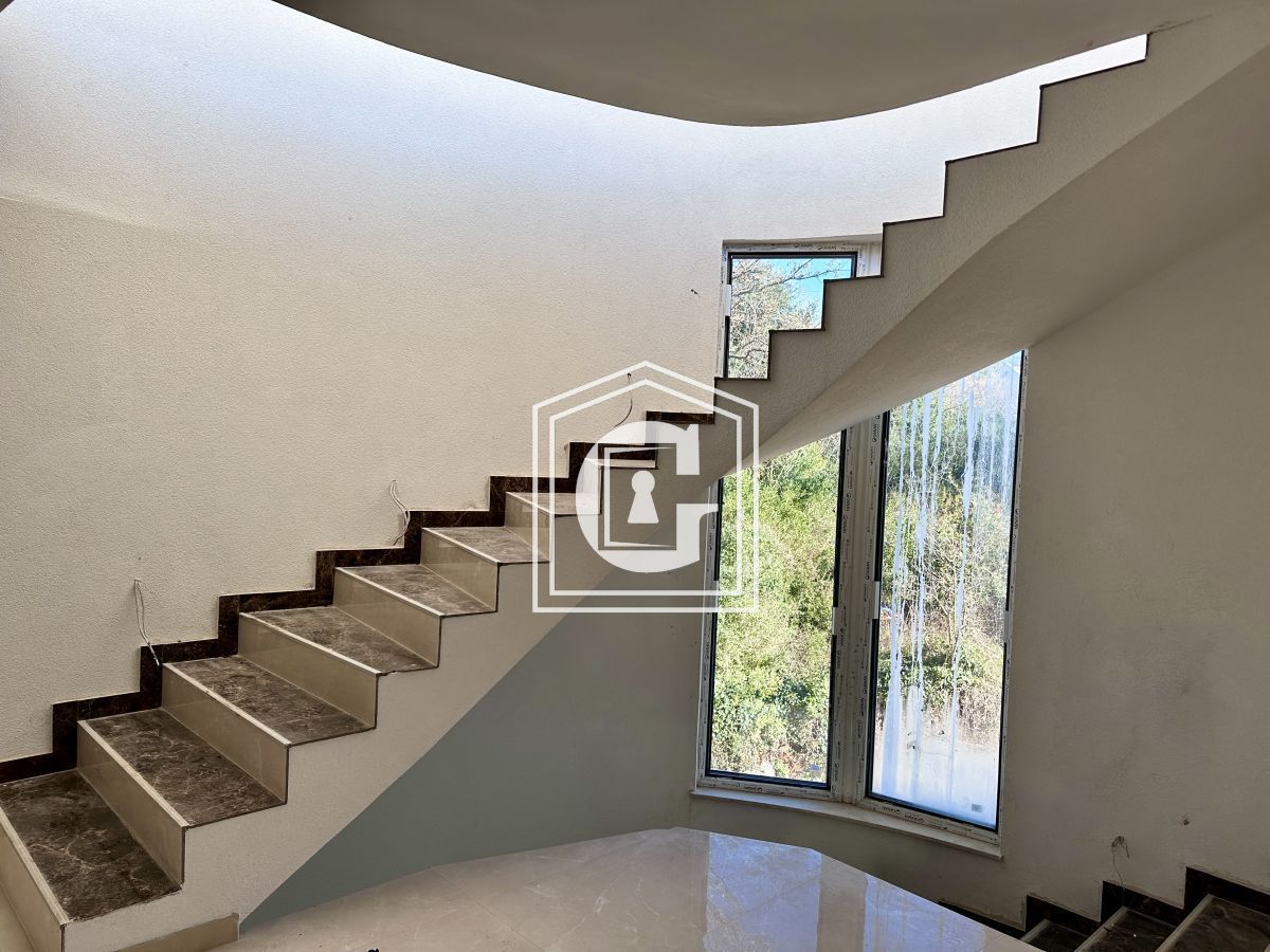 Вилла в Кримовице, Черногория, 467 м² - фото 9