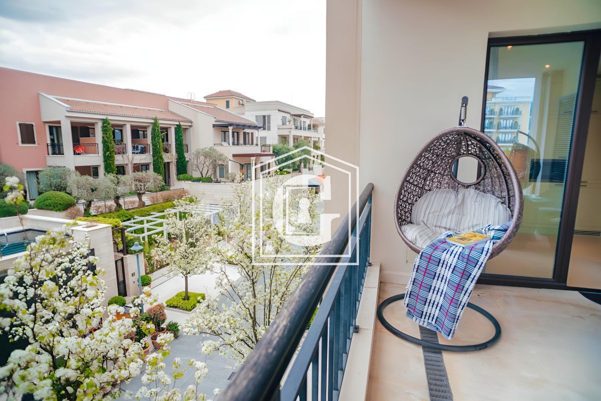 Вилла в Тивате, Черногория, 143 м² - фото 17