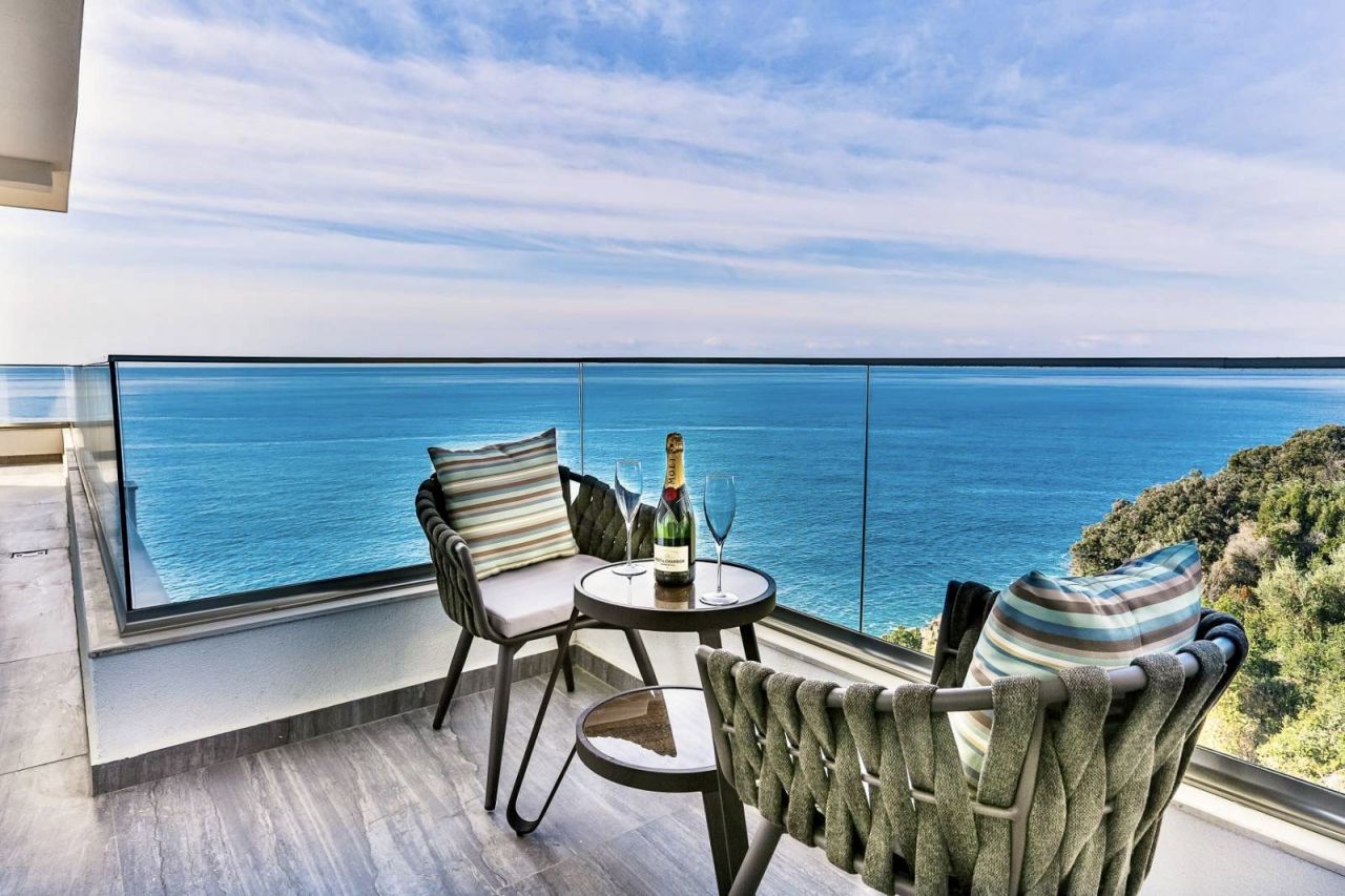 Квартира в Добра Воде, Черногория, 86 м² - фото 6