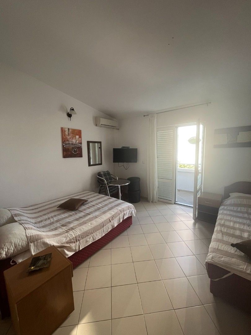 Отель, гостиница в Добра Воде, Черногория, 298 м² - фото 19