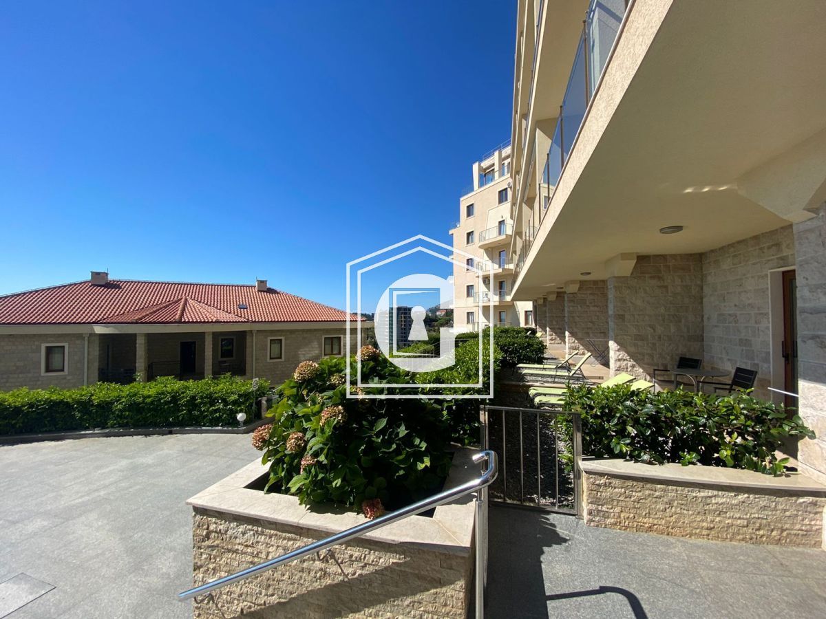 Апартаменты в Бечичи, Черногория, 170 м² - фото 13