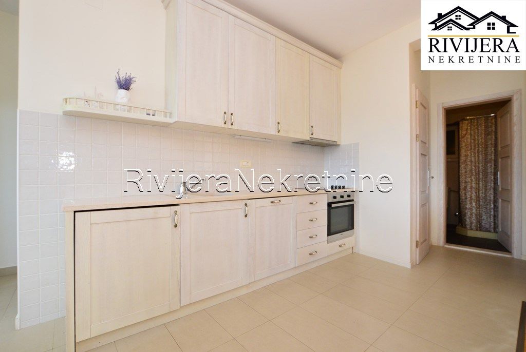 Квартира в Херцег-Нови, Черногория, 67 м² - фото 13