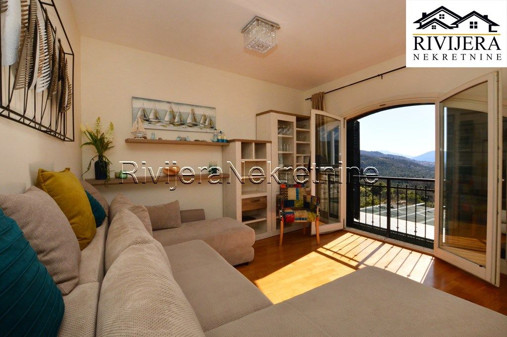 Квартира в Херцег-Нови, Черногория, 67 м² - фото 8