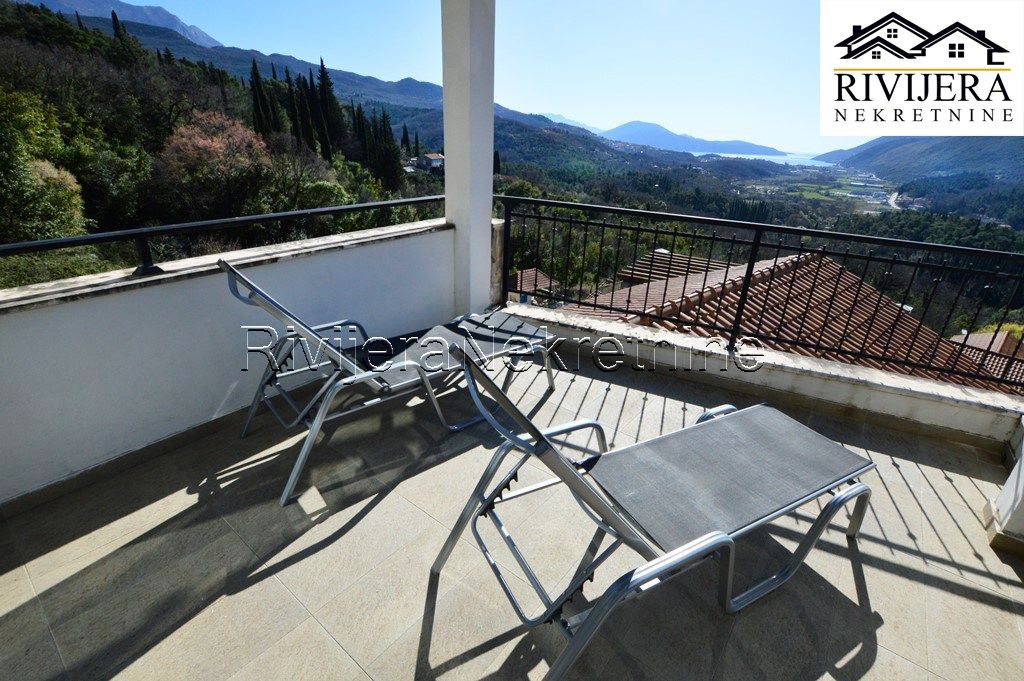 Квартира в Херцег-Нови, Черногория, 67 м² - фото 17