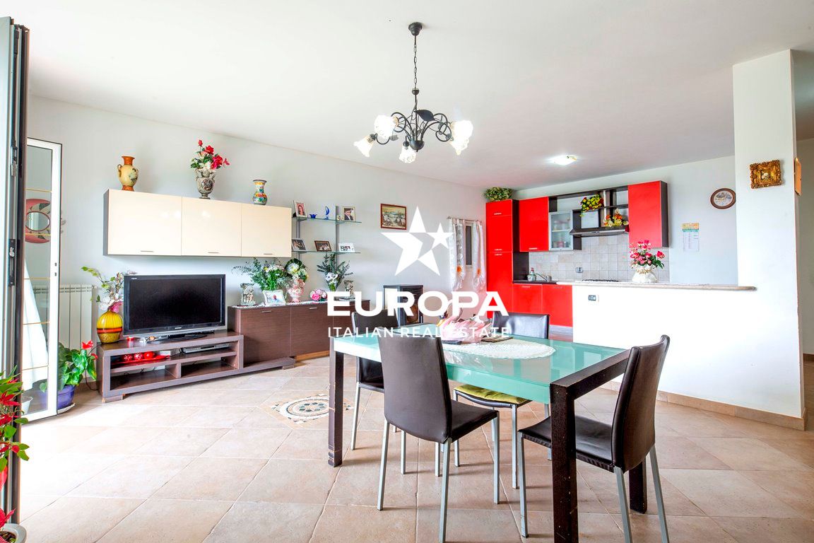 Вилла в Сан-Ремо, Италия, 200 м² - фото 11