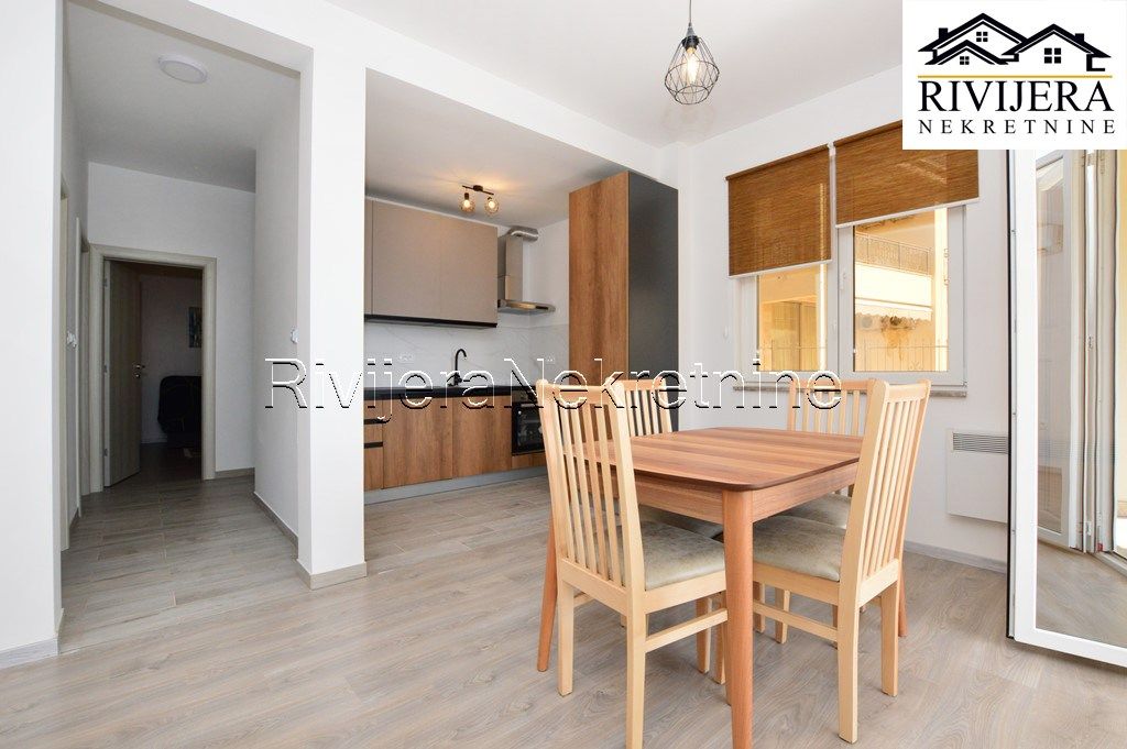 Квартира в Херцег-Нови, Черногория, 85 м² - фото 3