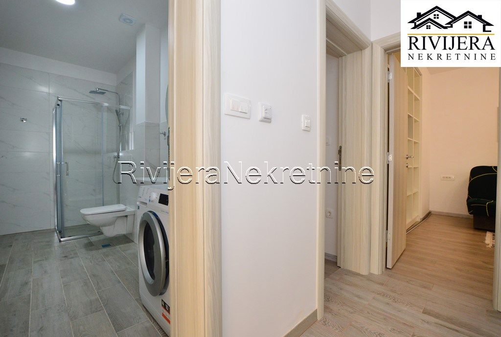 Квартира в Херцег-Нови, Черногория, 85 м² - фото 10