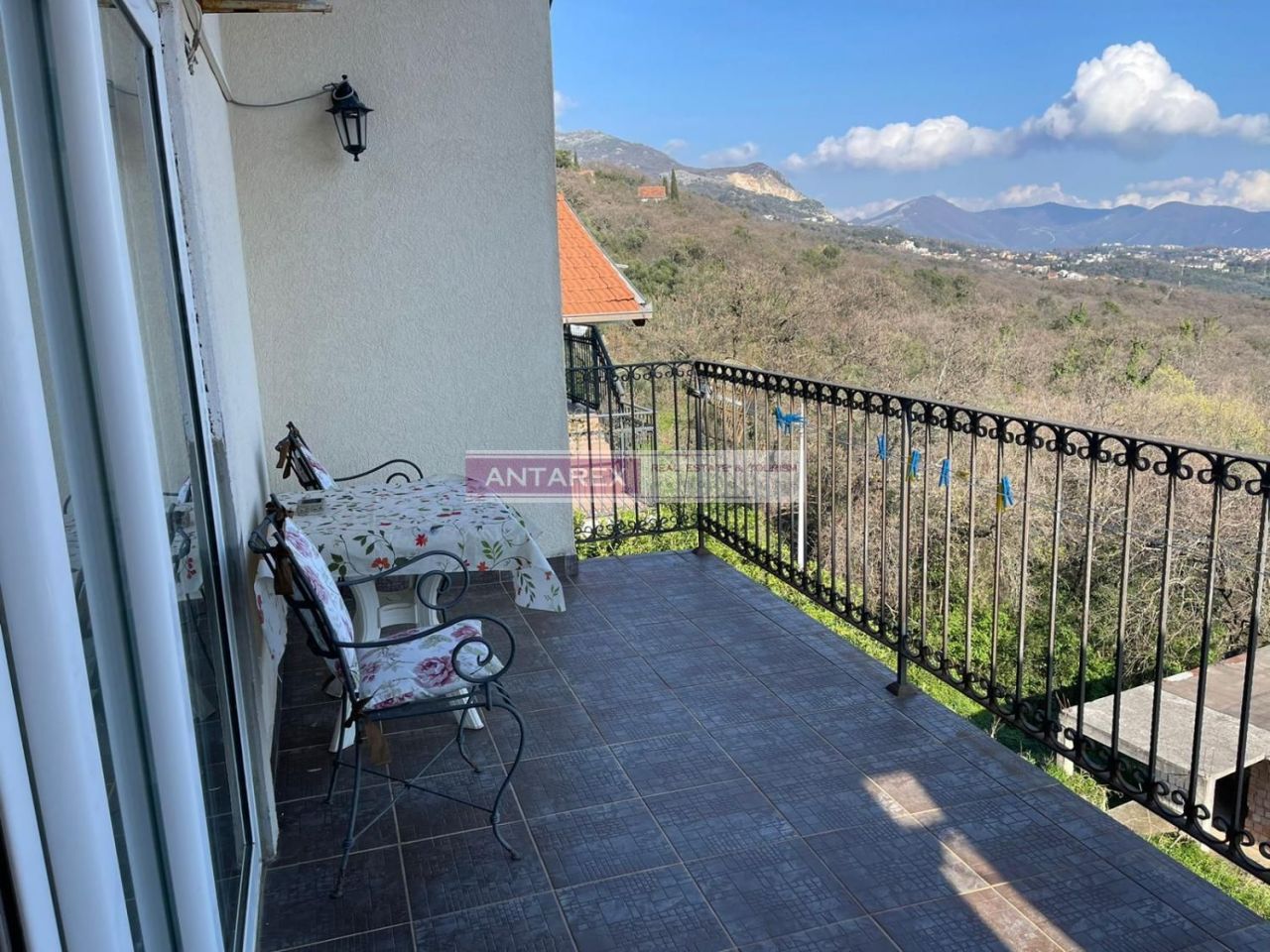 Вилла в Херцег-Нови, Черногория, 234 м² - фото 11