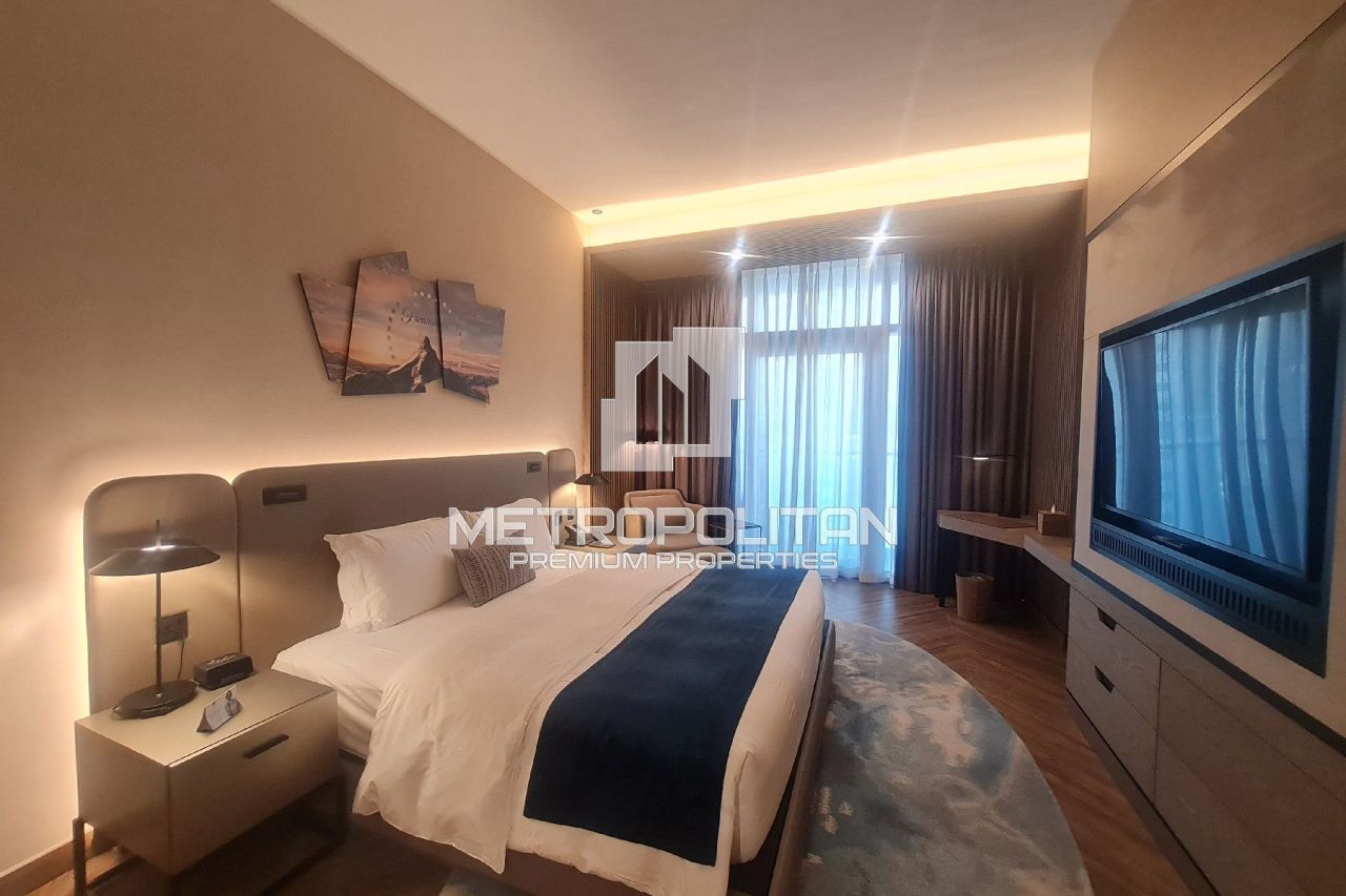 Отель, гостиница в Дубае, ОАЭ, 48 м2 - фото 1