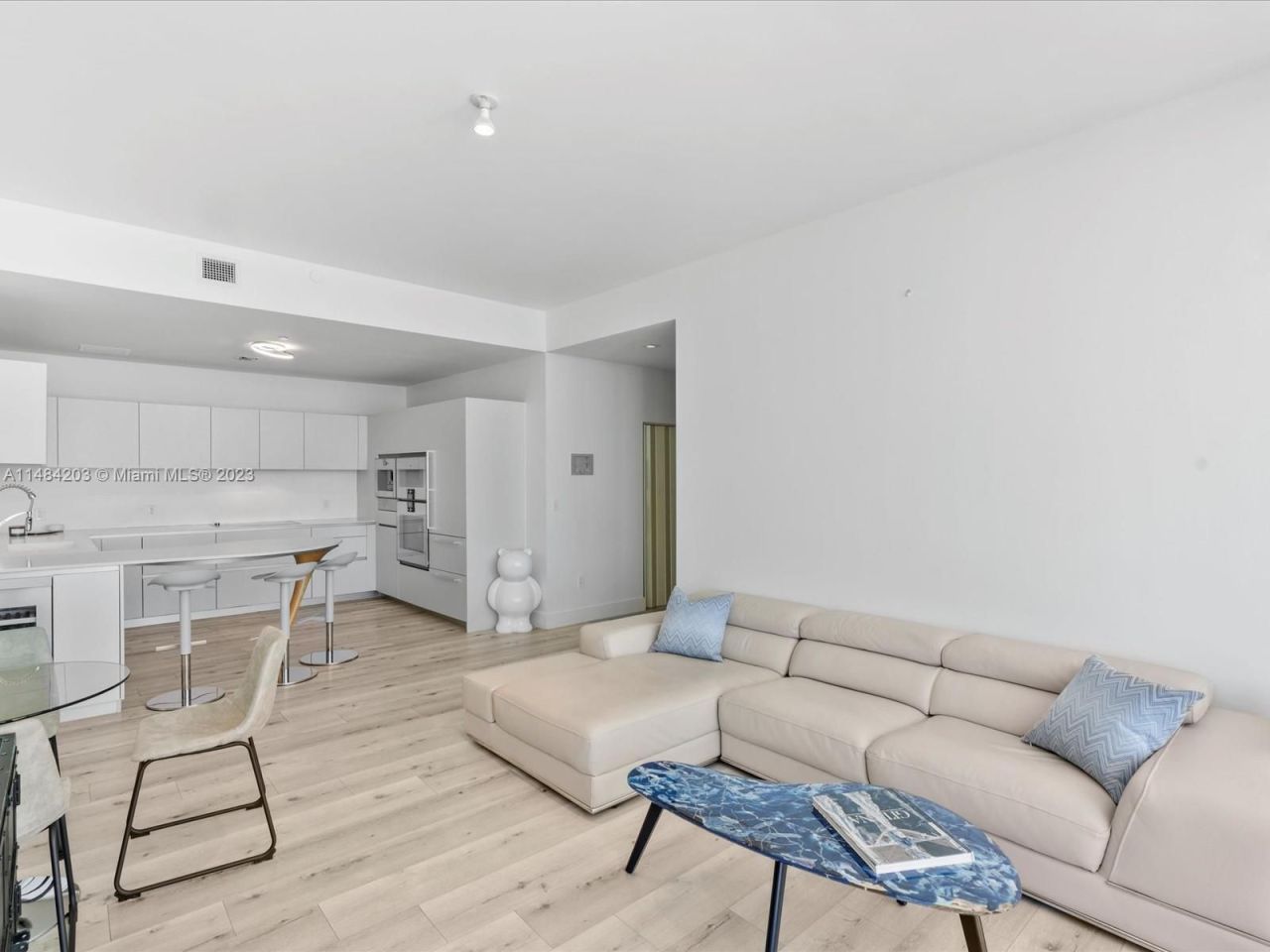 Квартира в Майами, США, 110 м² - фото 6