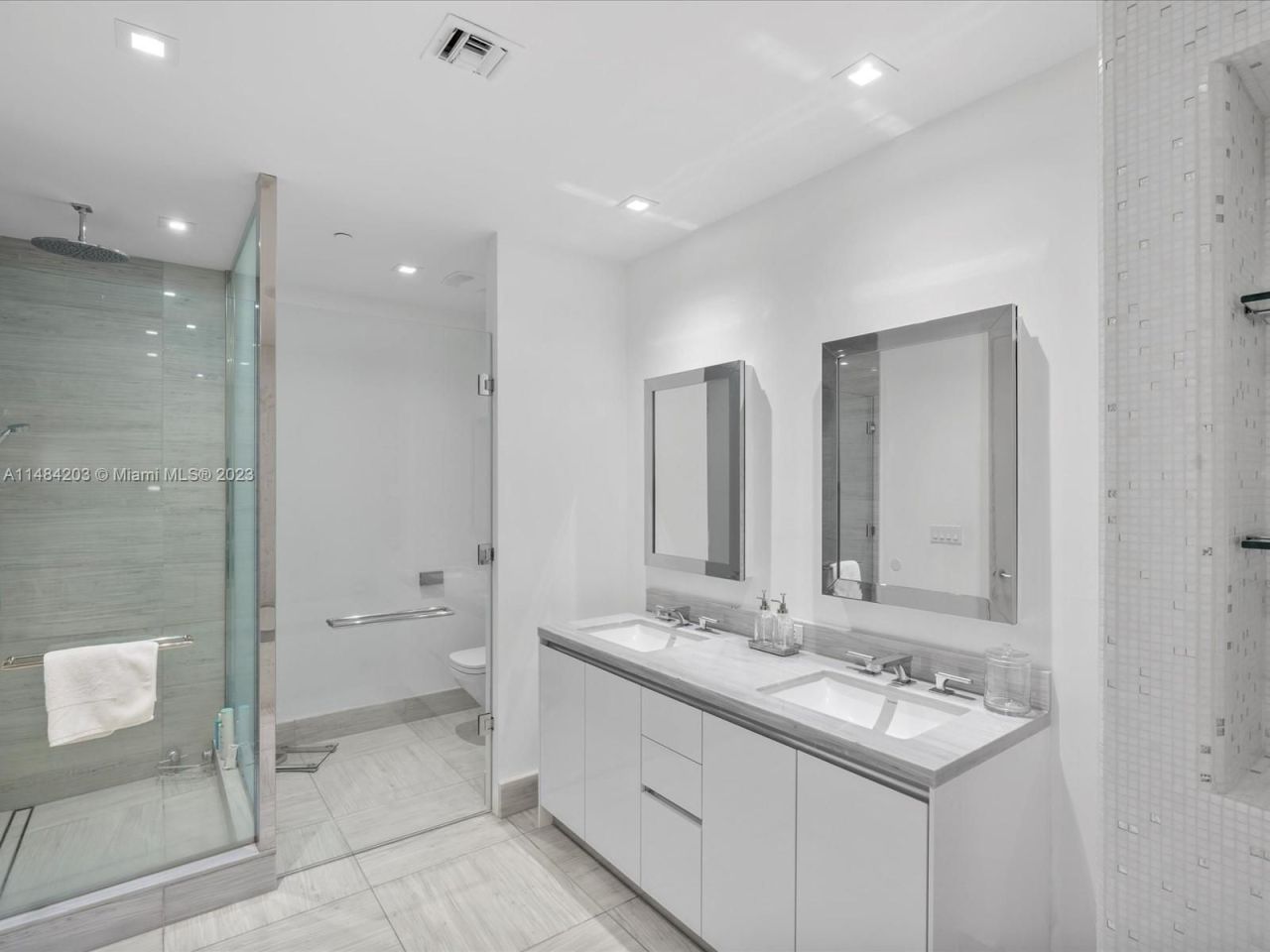 Квартира в Майами, США, 110 м² - фото 16