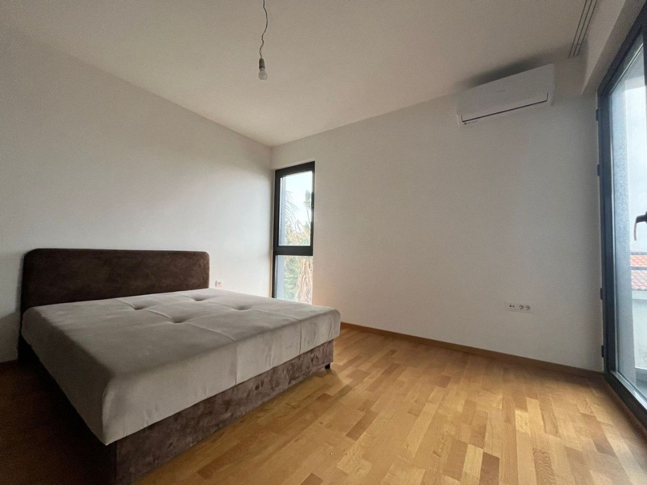 Квартира в Святом Стефане, Черногория, 133 м² - фото 5