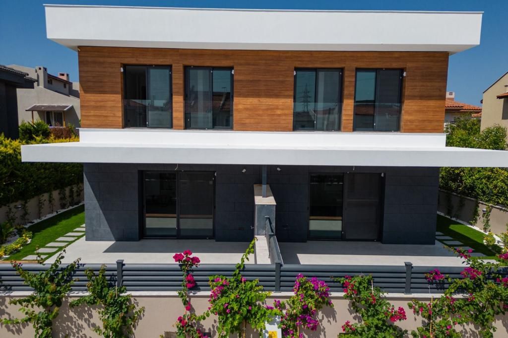 Вилла в Чешме, Турция, 200 м² - фото 2