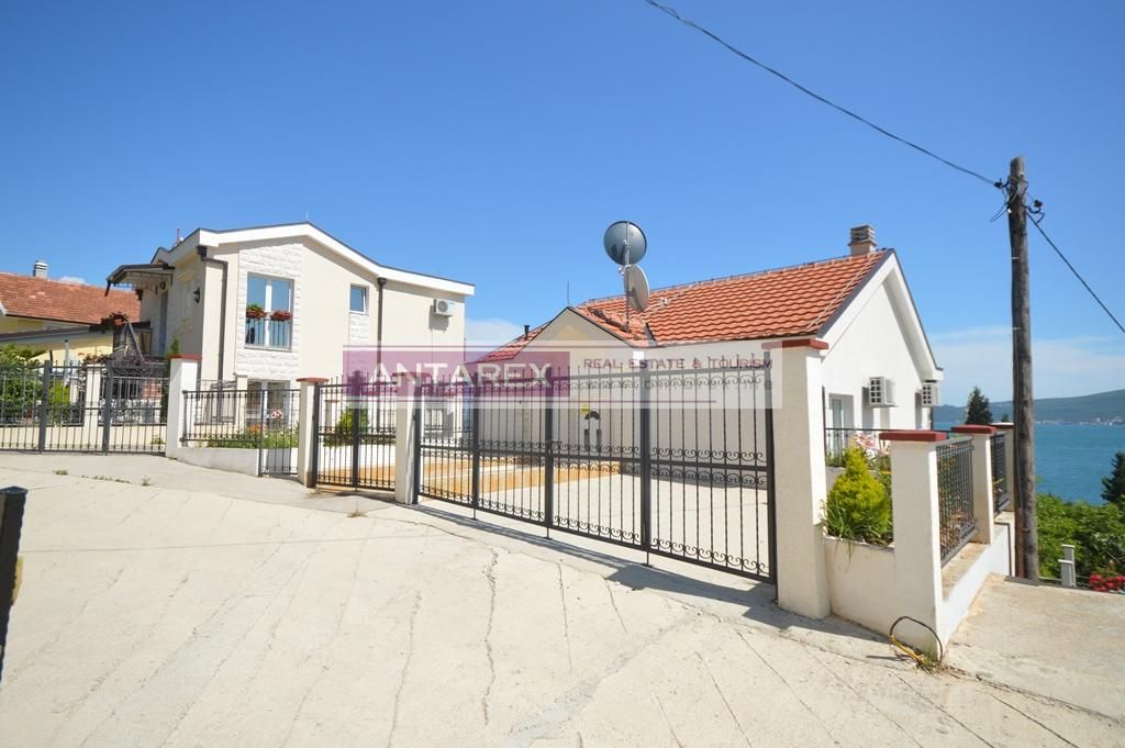 Вилла в Биеле, Черногория, 143 м² - фото 2