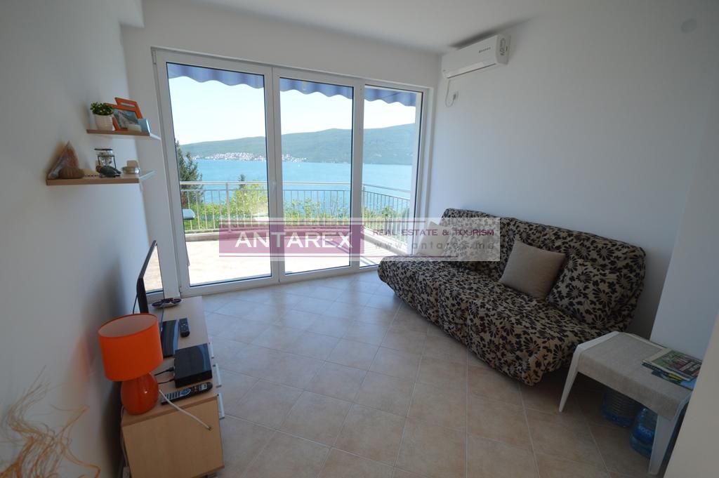 Вилла в Биеле, Черногория, 143 м² - фото 4