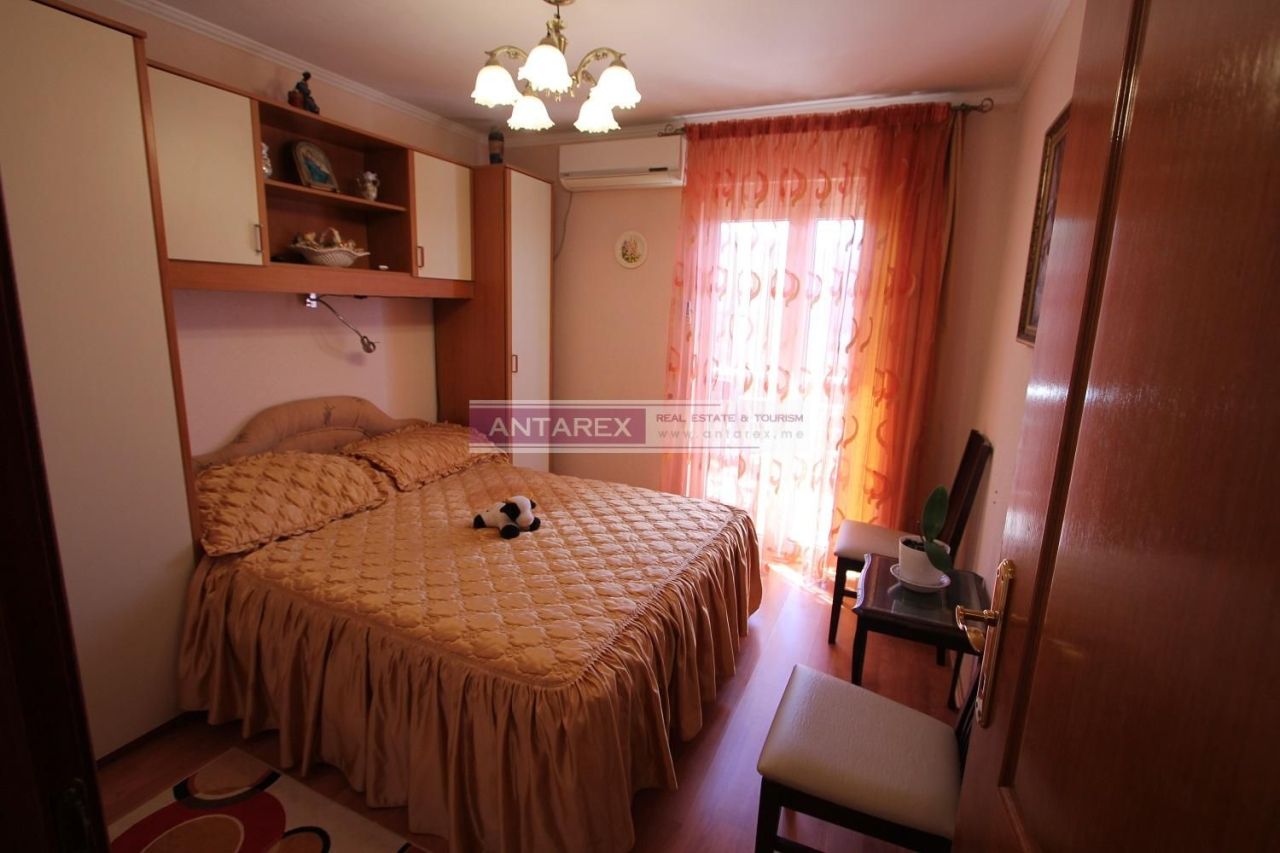 Вилла в Кумборе, Черногория, 210 м² - фото 7