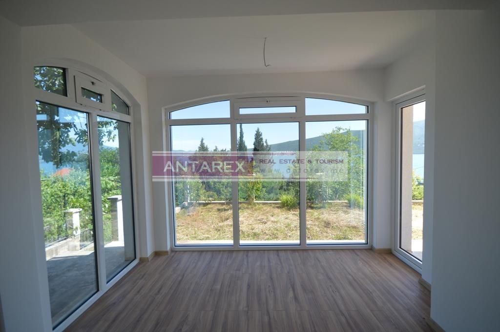 Вилла в Биеле, Черногория, 143 м² - фото 9