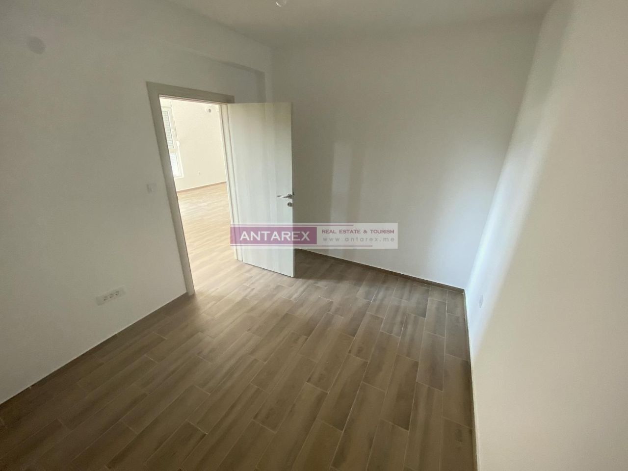 Апартаменты в Игало, Черногория, 86 м² - фото 9