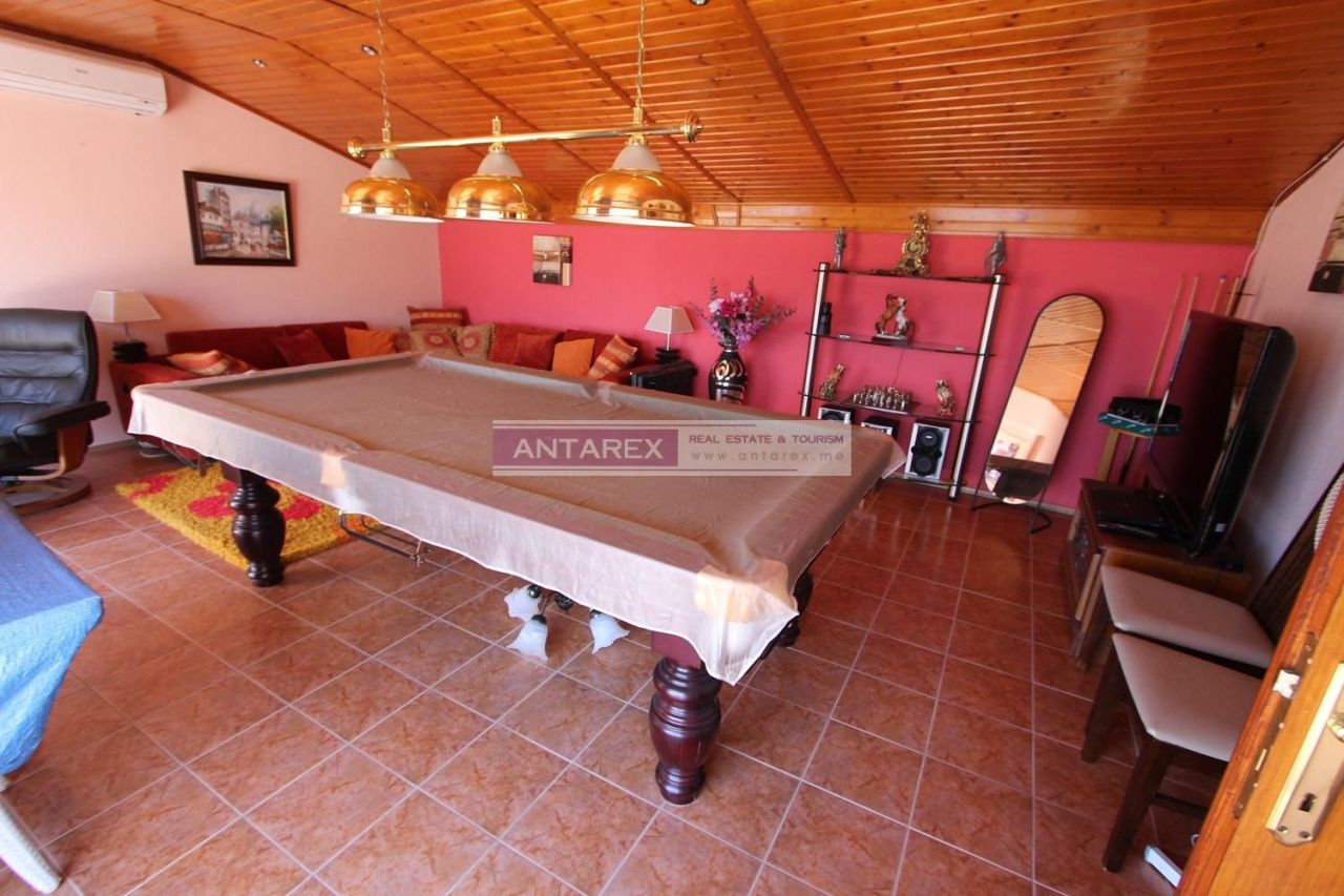 Вилла в Кумборе, Черногория, 210 м² - фото 10