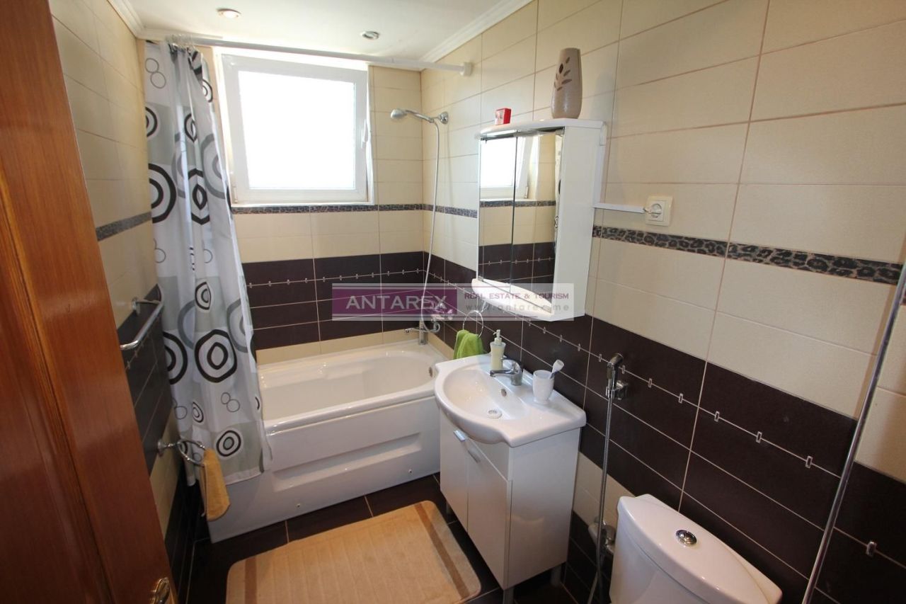 Вилла в Кумборе, Черногория, 210 м² - фото 13