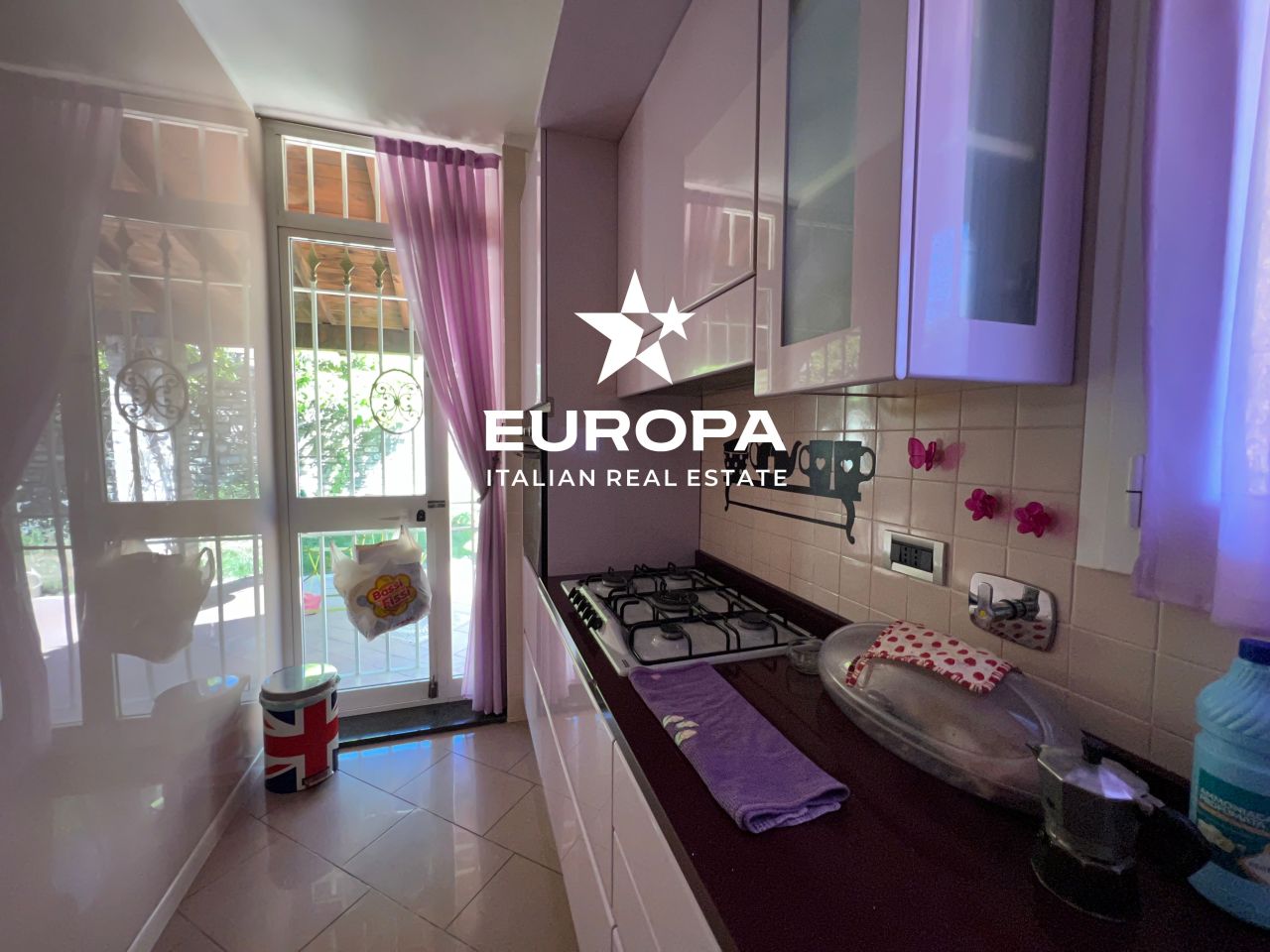 Вилла в Оспедалетти, Италия, 100 м² - фото 11