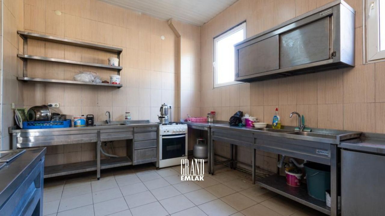 Коммерческая недвижимость в Афьоне, Турция, 42 588 м² - фото 16