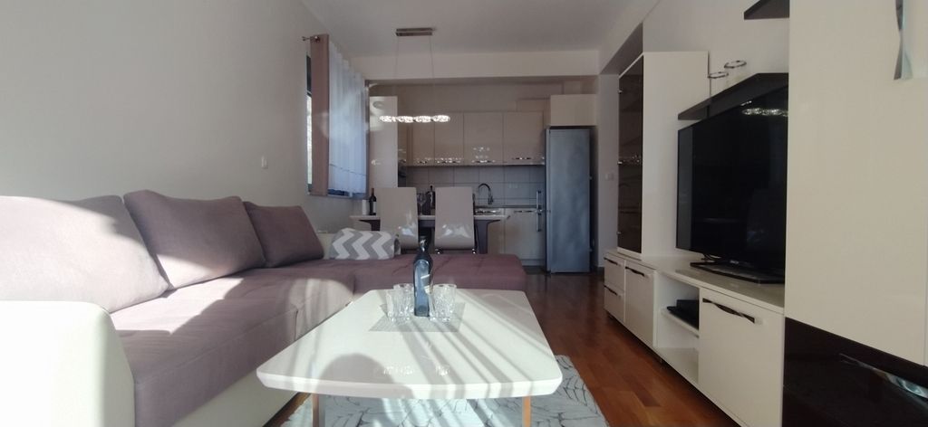 Квартира в Бечичи, Черногория, 76 м² - фото 8