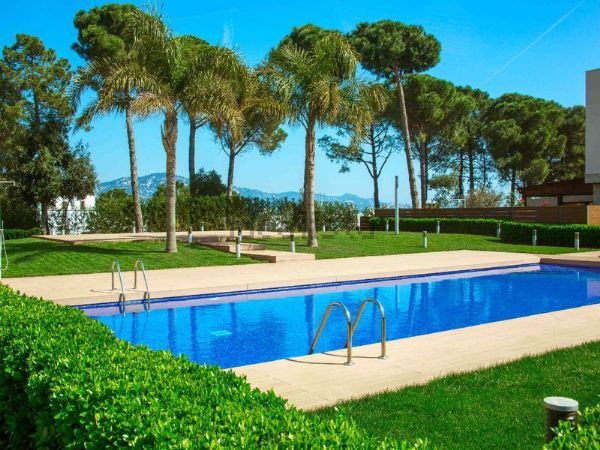 Таунхаус на Льорет-де-Мар, Испания - фото 2