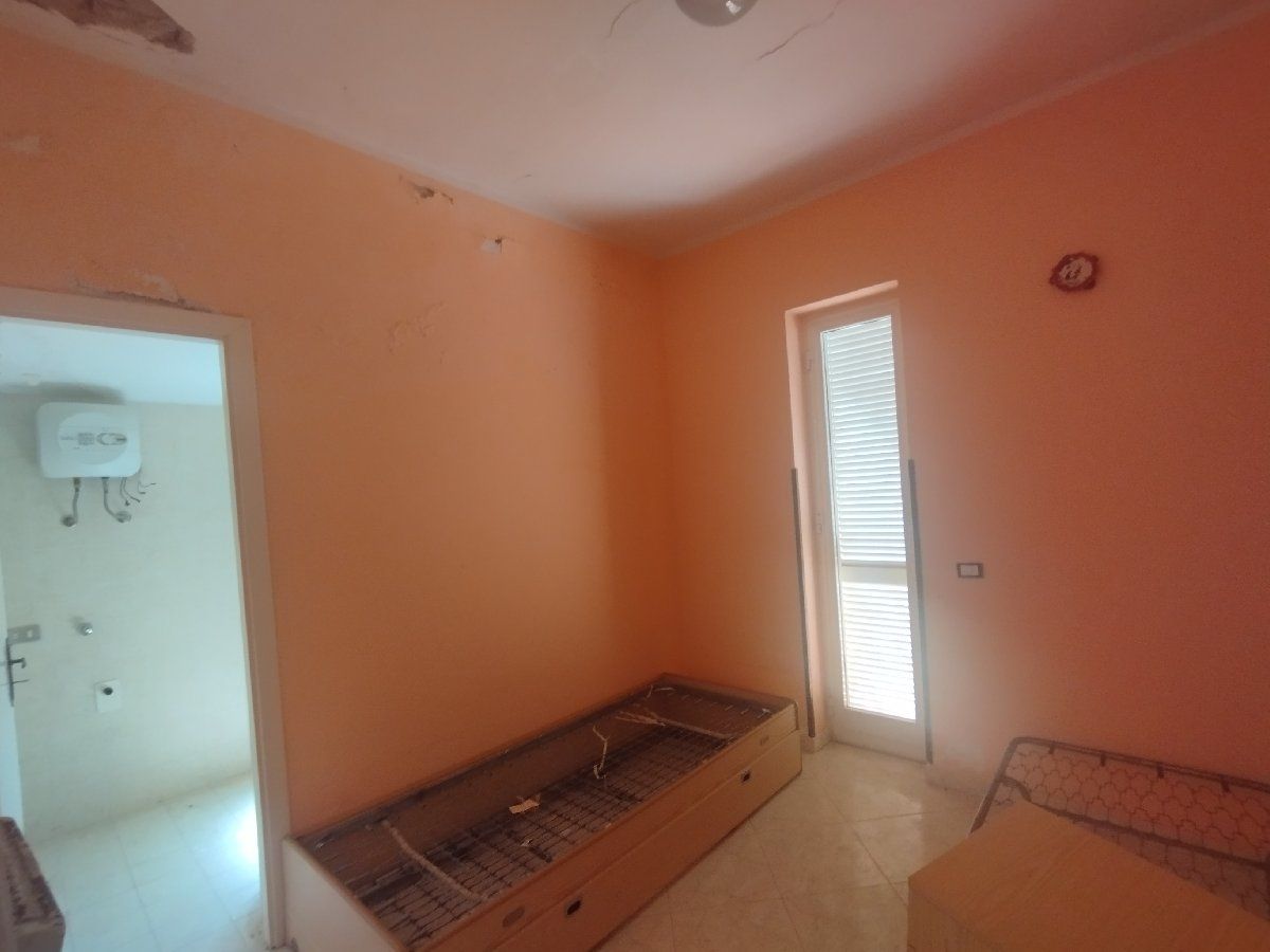 Дом в Скалее, Италия, 100 м² - фото 12