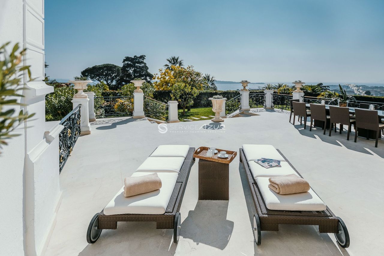 Вилла в Каннах, Франция, 380 м² - фото 7