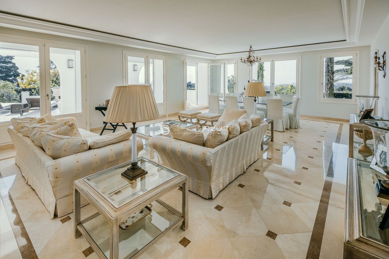 Вилла в Каннах, Франция, 380 м² - фото 8