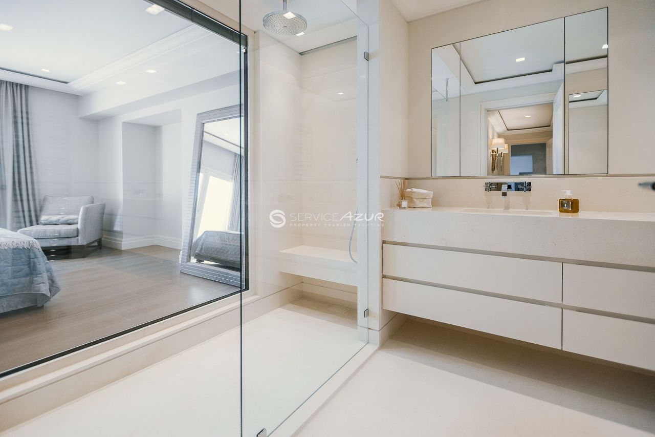 Вилла в Каннах, Франция, 380 м² - фото 16