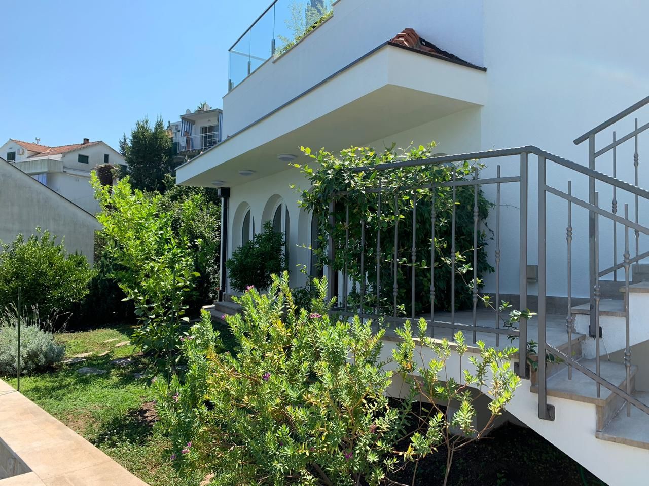 Вилла в Херцег-Нови, Черногория, 230 м² - фото 14