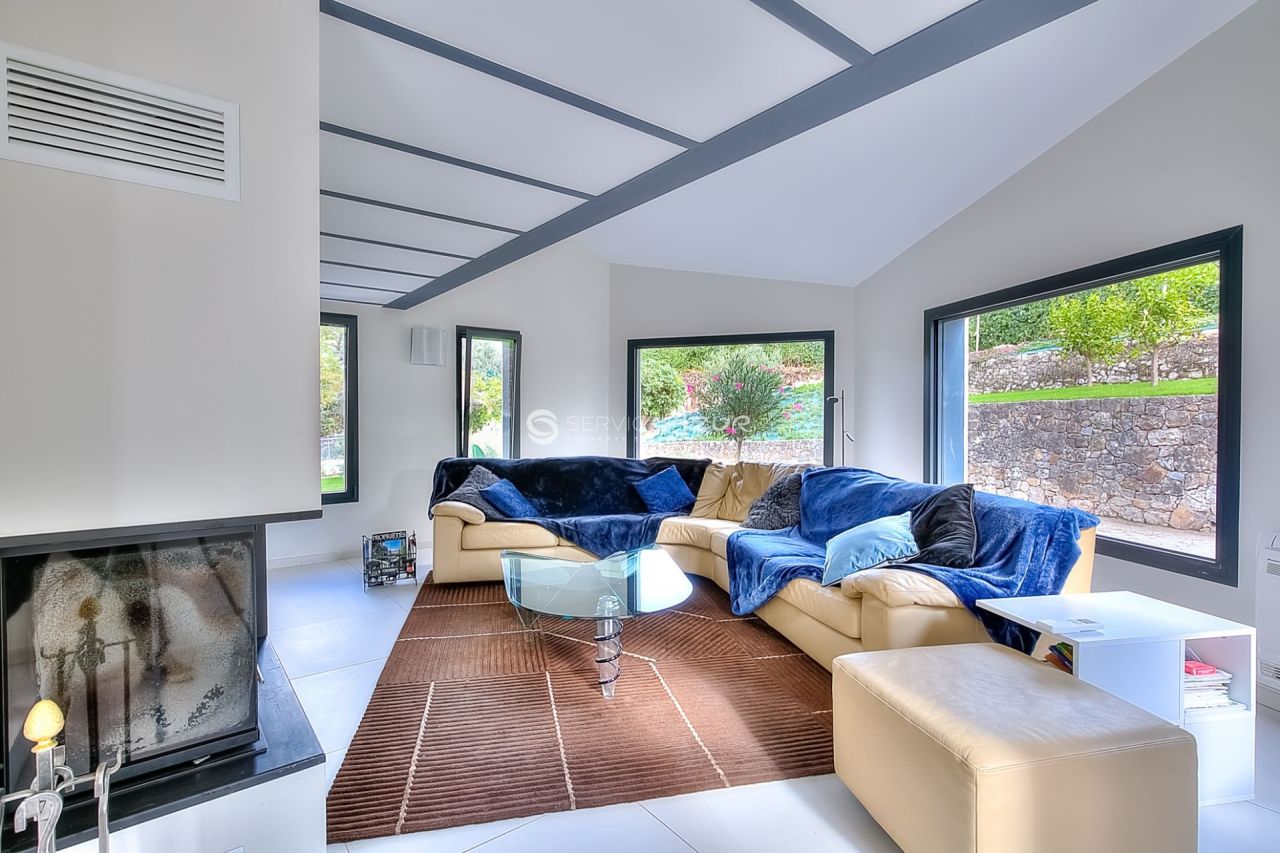 Вилла в Мужене, Франция, 250 м² - фото 8