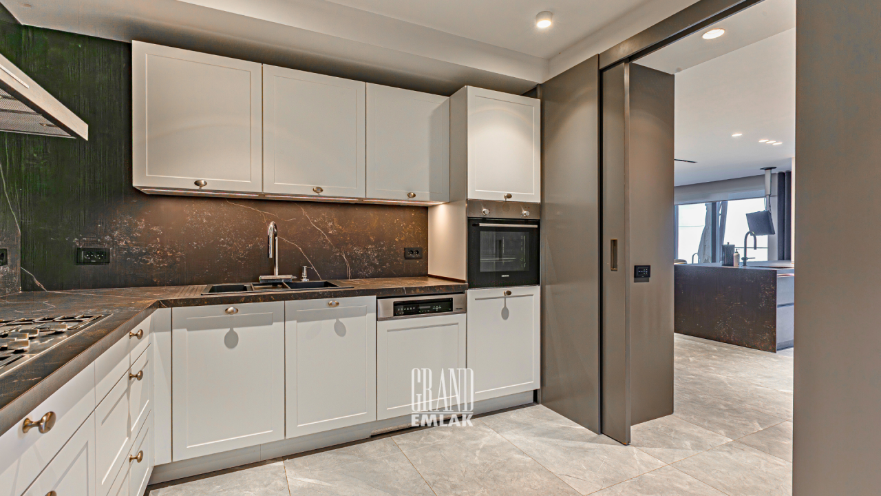 Вилла в Анталии, Турция, 600 м² - фото 9