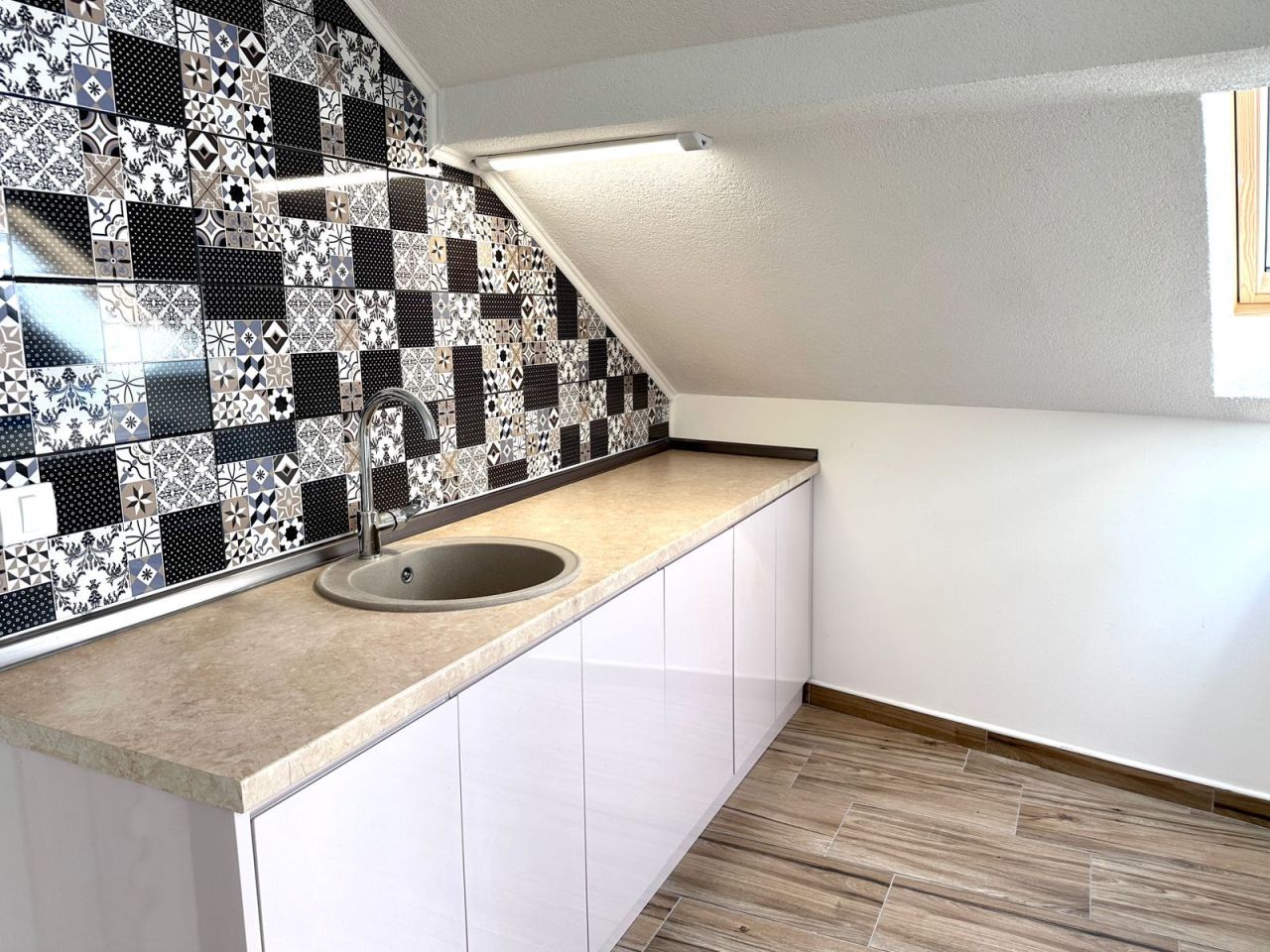 Квартира в Будве, Черногория, 58 м² - фото 9