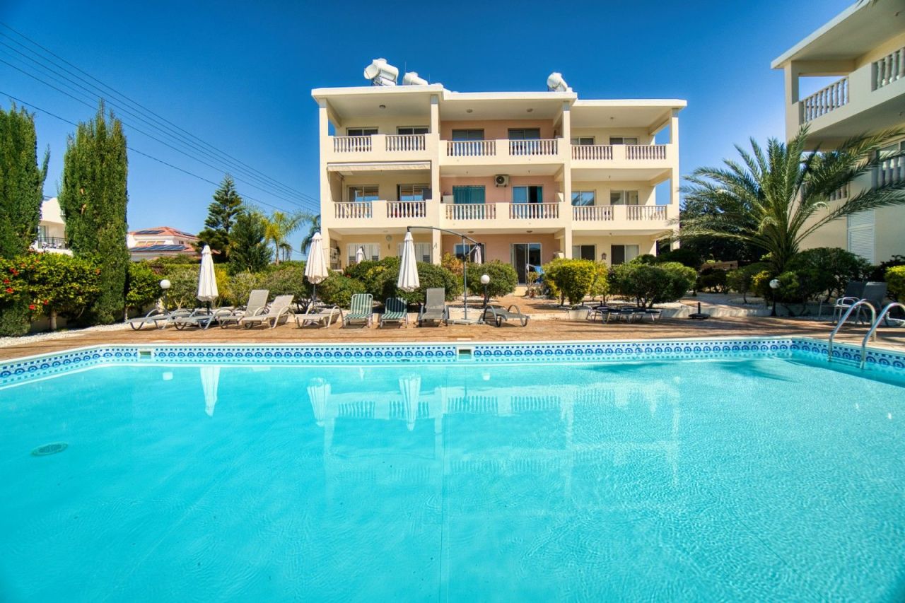 Апартаменты в Пафосе, Кипр, 73 м2 - фото 1