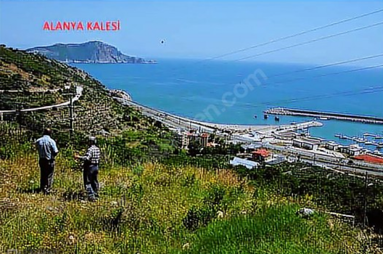 Земля в Алании, Турция, 5 350 м2 - фото 1
