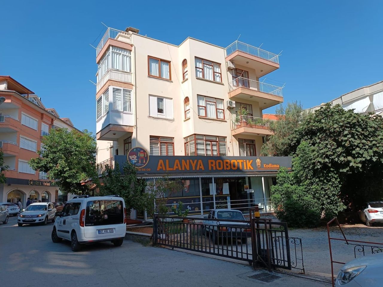 Коммерческая недвижимость в Алании, Турция, 110 м2 - фото 1