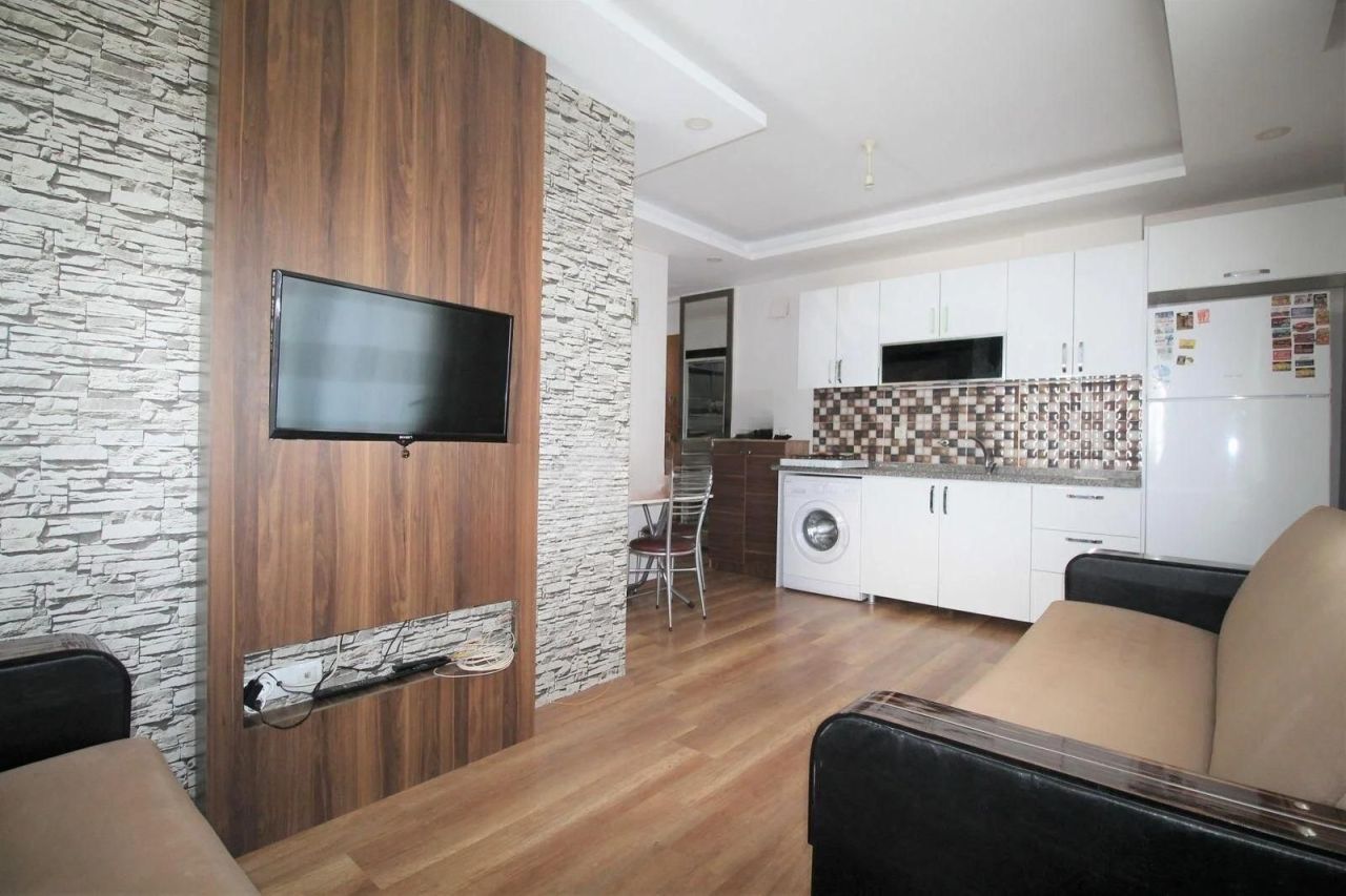 Квартира в Мерсине, Турция, 120 м2 - фото 1