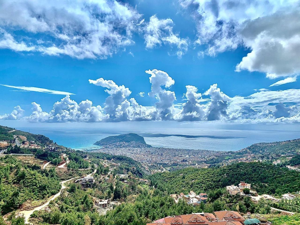 Земля в Алании, Турция, 2 330 м2 - фото 1