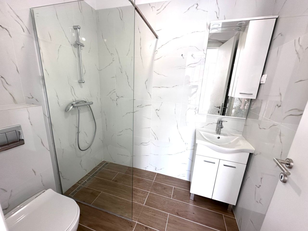 Квартира в Будве, Черногория, 60 м² - фото 18