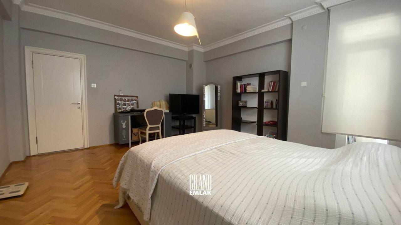 Квартира в Анталии, Турция, 200 м² - фото 12