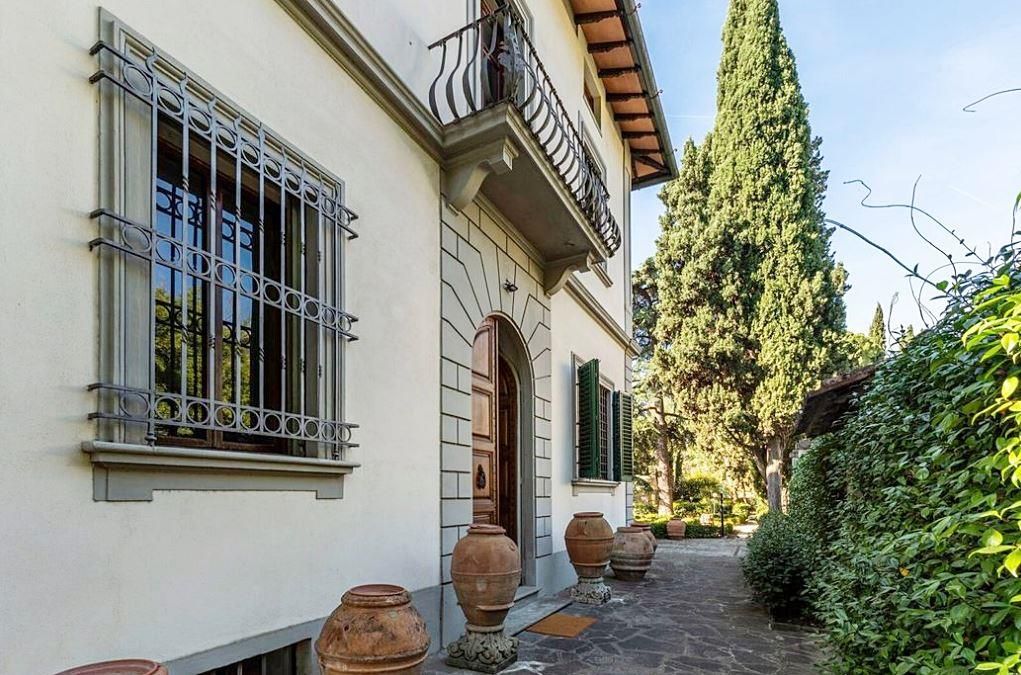 Вилла во Флоренции, Италия, 800 м² - фото 6