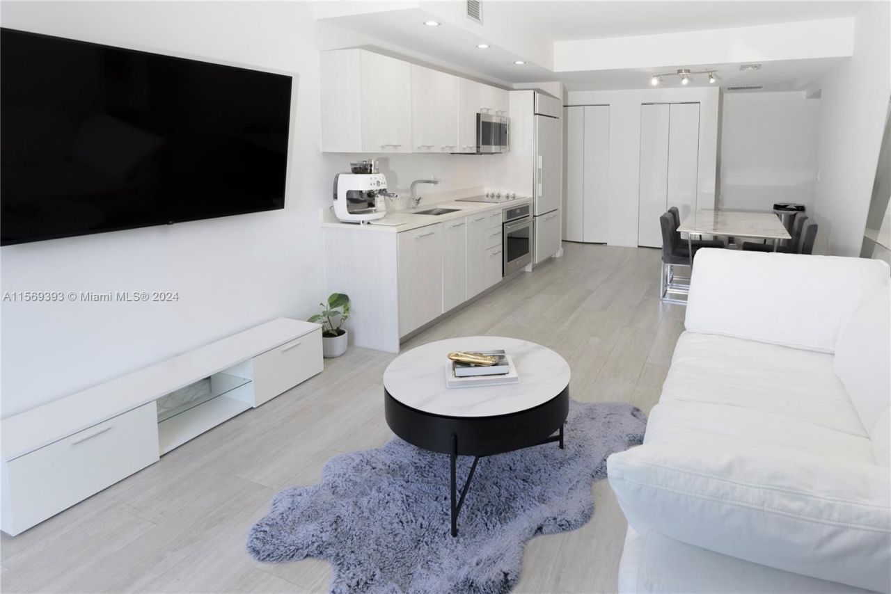 Квартира в Майами, США, 70 м² - фото 9