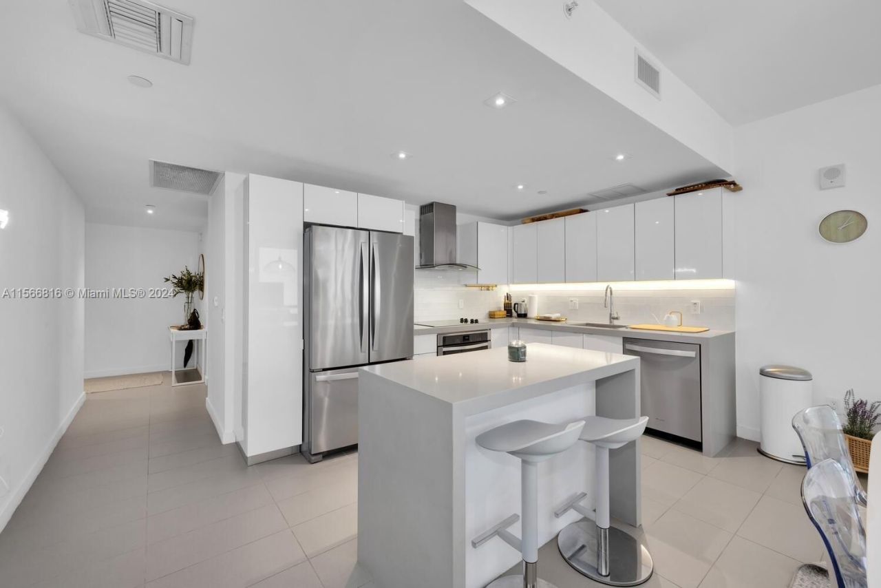 Квартира в Майами, США, 100 м² - фото 4