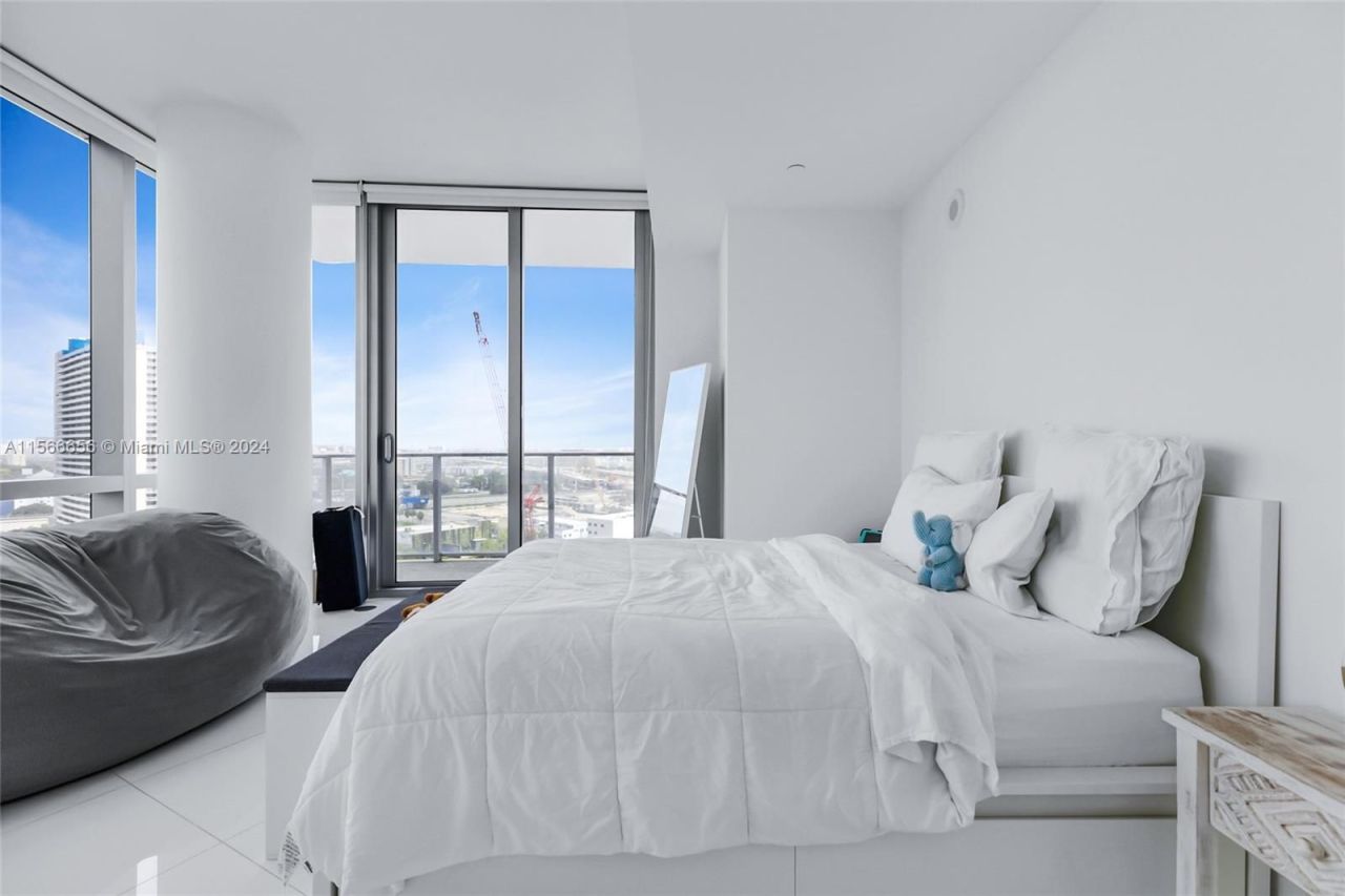 Квартира в Майами, США, 90 м² - фото 10