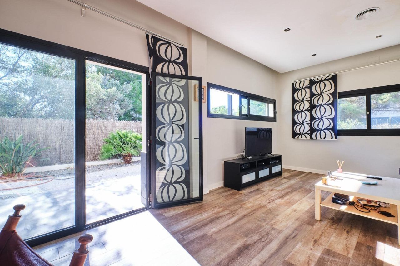 Дом в Барселоне, Испания, 413 м² - фото 18