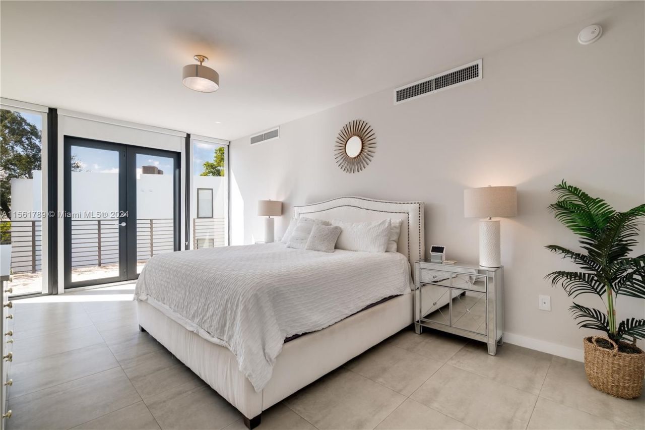 Дом в Майами, США, 200 м² - фото 11